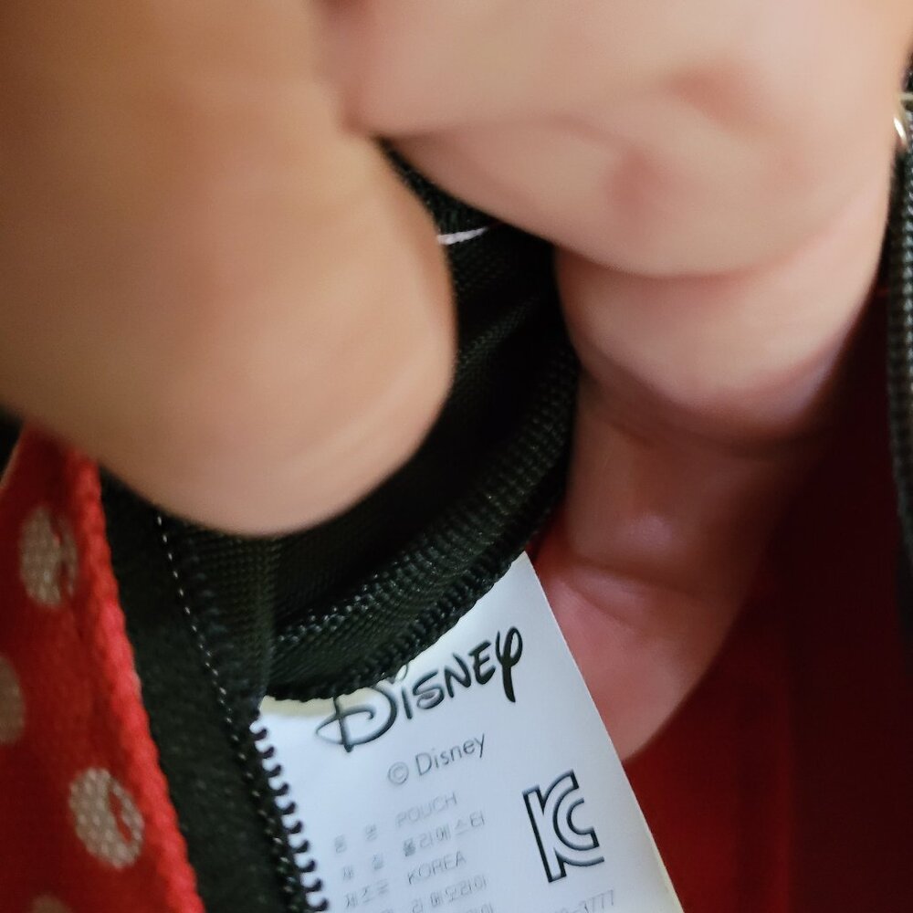 Disney Minnie Mouse fanny pack - Picture 3 of 10